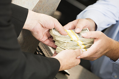 員工能否以未支付年休假工資為由辭職主張經濟補償金？